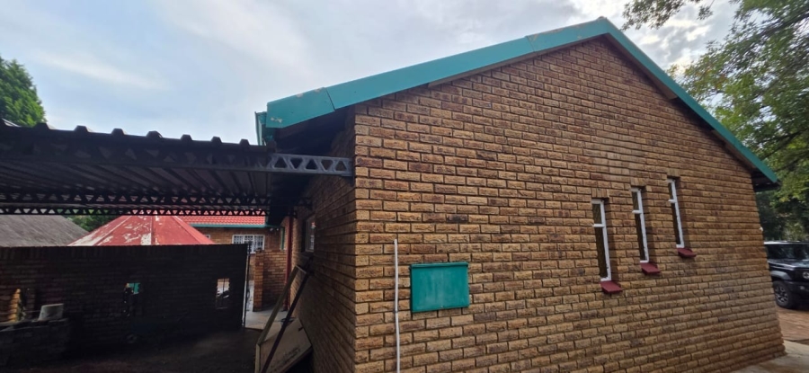 3 Bedroom Property for Sale in La Hoff North West